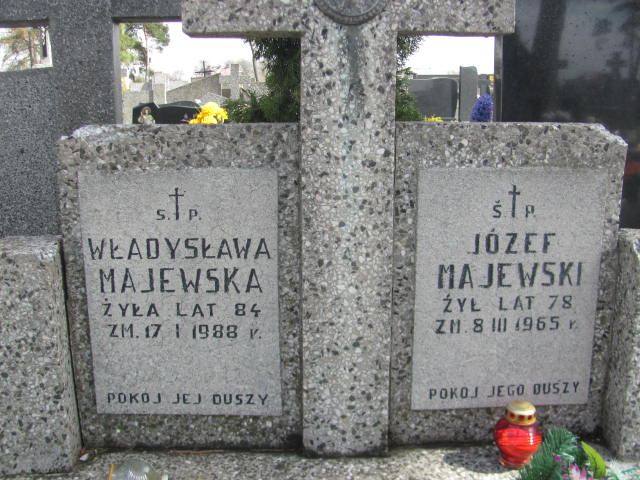 Józef Majewski 1881 Biała Rawska - Grobonet - Wyszukiwarka osób pochowanych